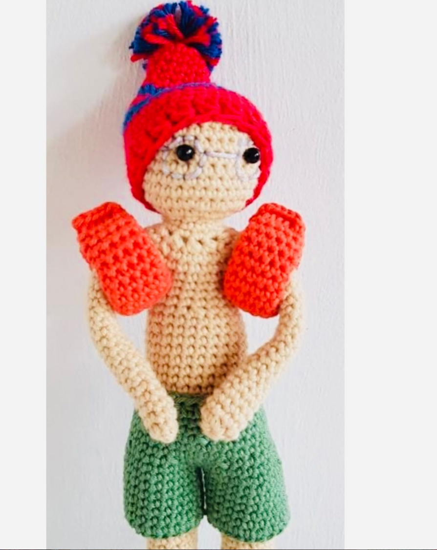 HÆKLEOPSKRIFT - PELLEDUKKEN TIL SVØMMENINGS Pelle